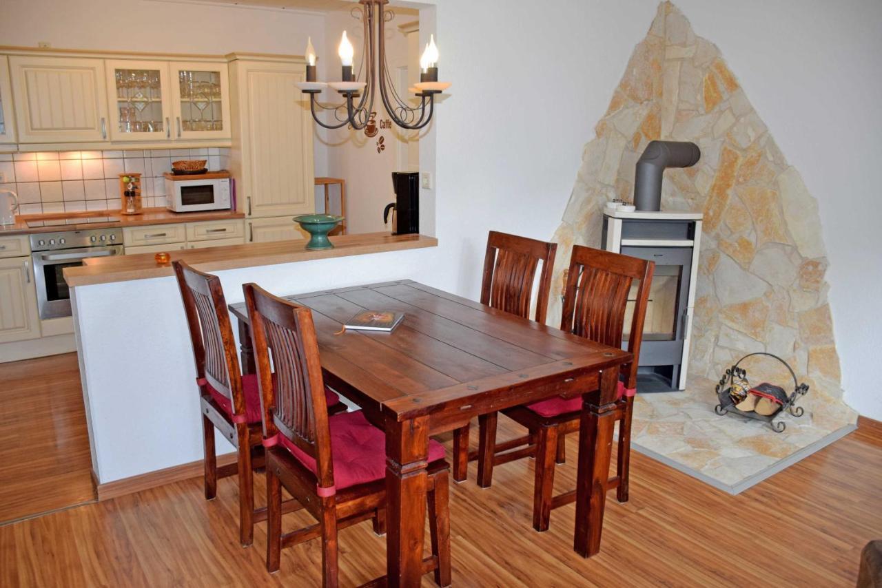 Baaber Ferienhaus Mit Terrasse Und Εξωτερικό φωτογραφία